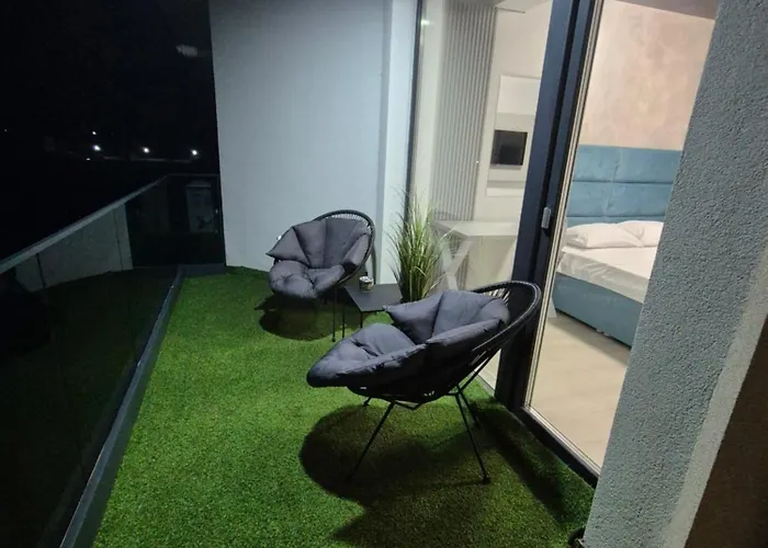 The Black Sea Vibe Retreat